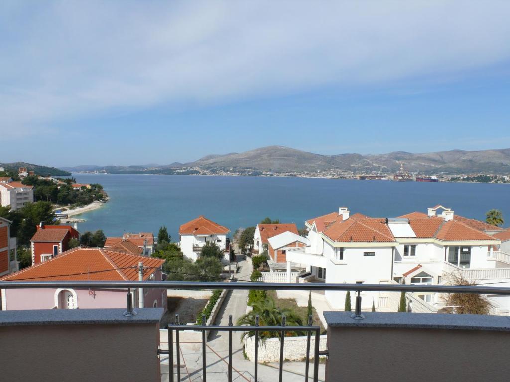 Villa Adriatic トロギール 部屋 写真